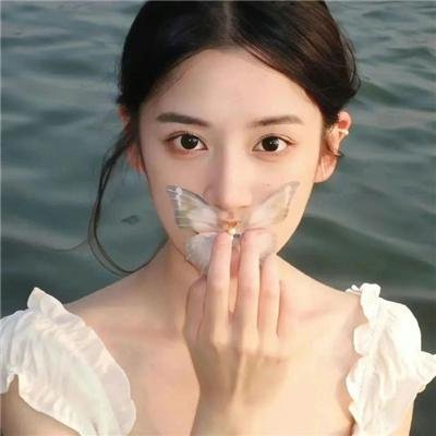泡菜爱上小龙虾